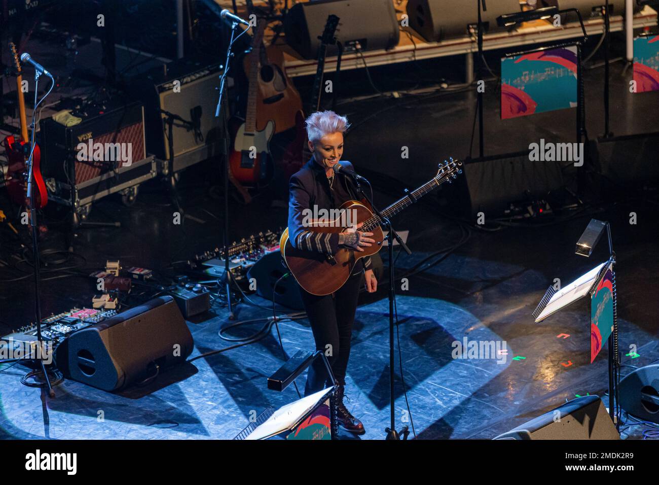 Roaming Root Glasgow, Scotland 22nd January 2023. Roaming Roots Revue 10th ...