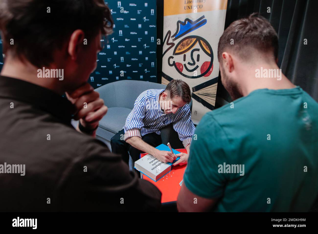Wroclaw, Wroclaw, Poland. 22nd Jan, 2023. Grzegorz Piatek, winner of Polityka's passport, met with readers in Wroclaw. On January 17, Grzegorz Piatek received the ''Polityka'' Passport in the Literature category for his book Gdynia promised. The city, modernism, modernization 1920''“1939''. In the photo: Grzegorz Piatek (Credit Image: © Krzysztof Zatycki/ZUMA Press Wire) EDITORIAL USAGE ONLY! Not for Commercial USAGE! Stock Photo