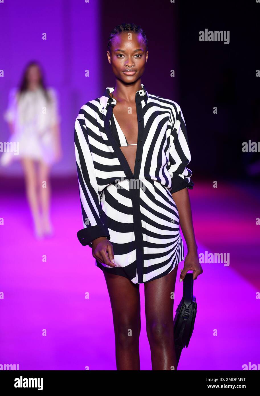 A model walks the runway at the Brandon Maxwell spring/summer 2022 fashion  show in Brooklyn during New York Fashion Week on Friday, Sept. 10, 2021.  (Photo by Evan Agostini/Invision/AP Stock Photo 