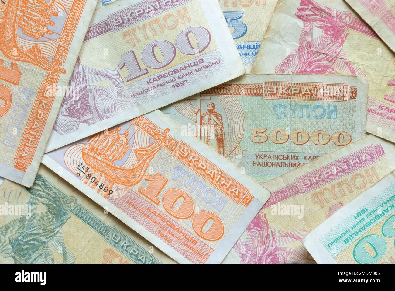 100 ruble note hi-res stock photography and images - Alamy