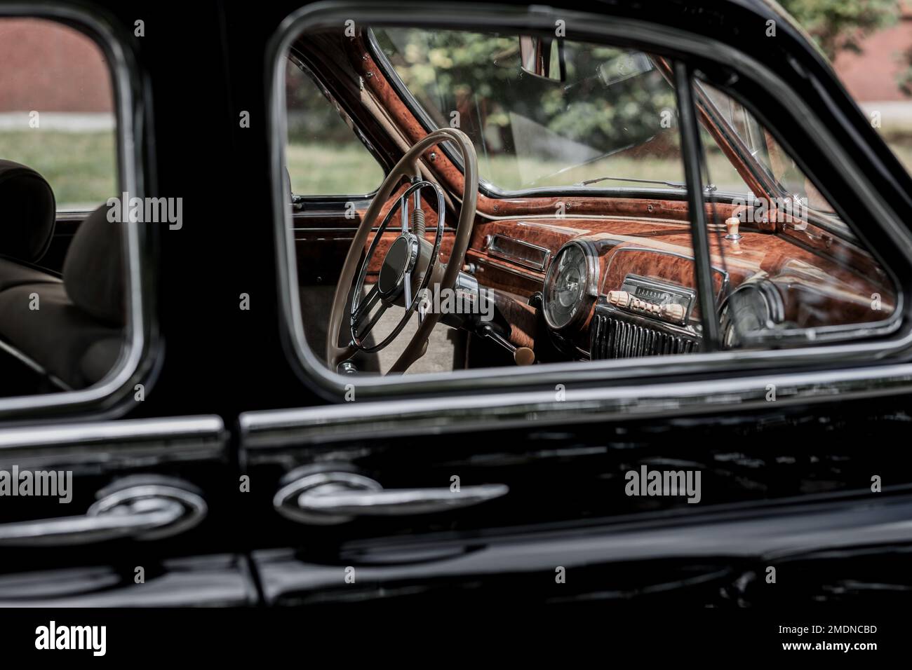 Traditional Autos old-fashioned auto. antique automobile. retro car Stock Photo - Alamy
