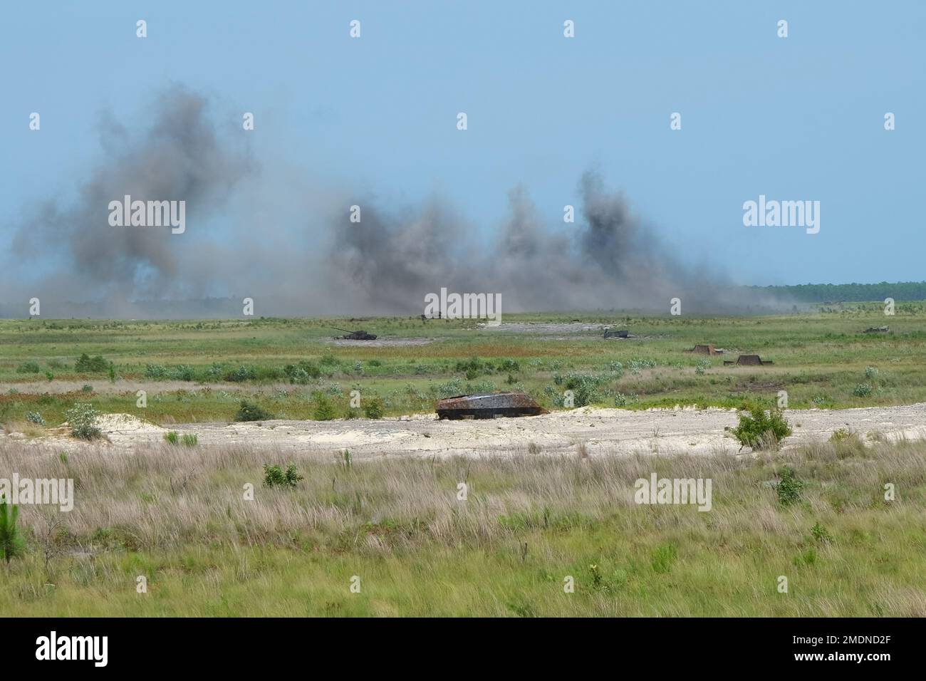 https://c8.alamy.com/comp/2MDND2F/us-marines-with-2nd-air-naval-gunfire-liaison-company-anglico-ii-marine-expeditionary-force-information-group-conduct-a-combined-arms-live-fire-range-with-partners-and-allies-as-part-of-the-culminating-event-of-exercise-burmese-chase-on-camp-lejeune-north-carolina-july-26-2022-exercise-burmese-chase-is-a-longstanding-fire-support-exercise-hosted-by-2nd-anglico-focused-on-improving-combat-readiness-and-strengthening-relationships-with-allies-and-partners-2MDND2F.jpg