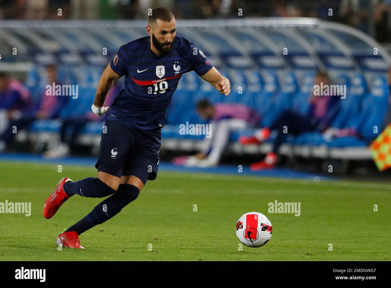 France's Karim Benzema runs with the ball during the World Cup 2022 ...