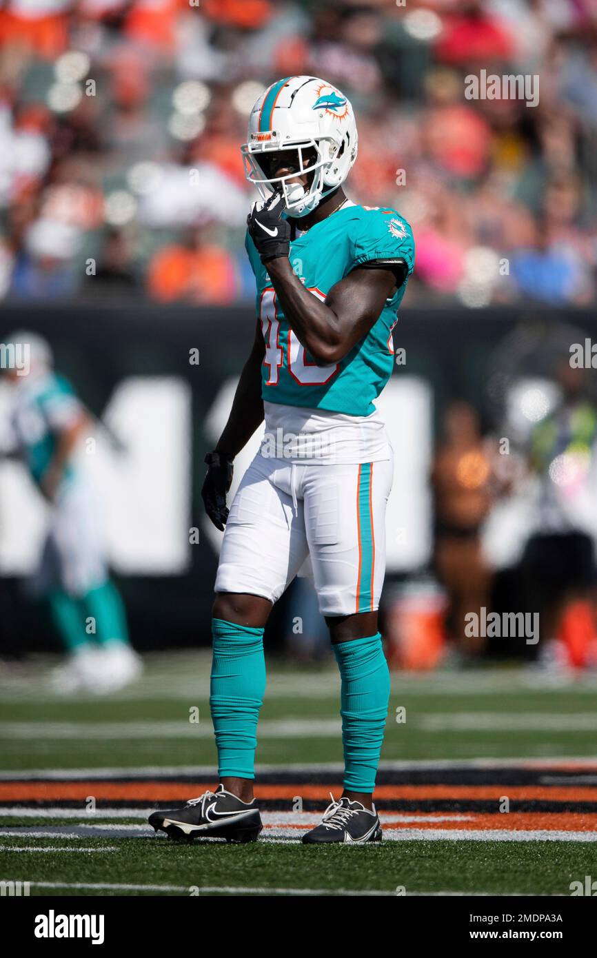 Miami Dolphins defensive back Nik Needham (40) lines up for the