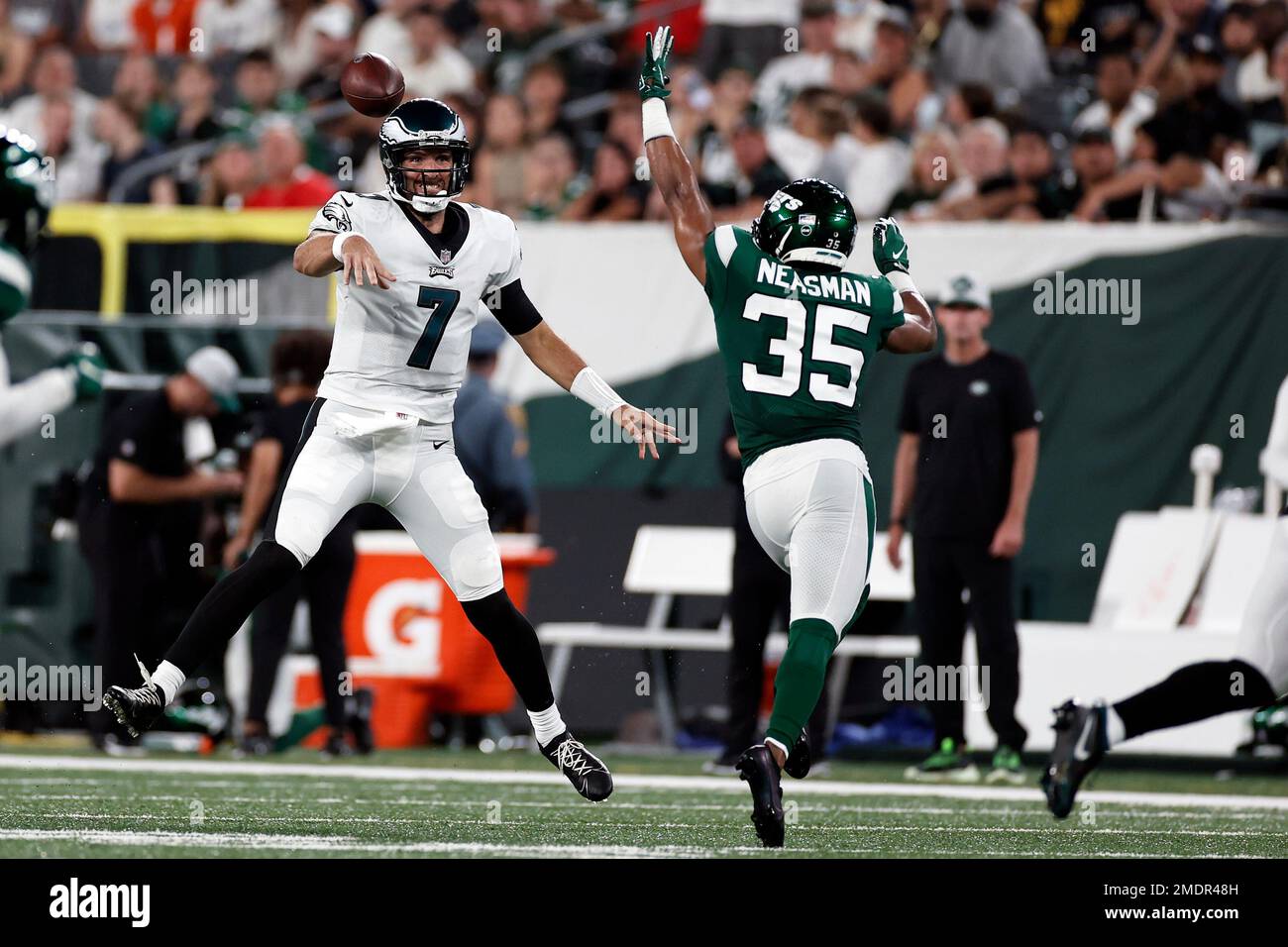 Philadelphia Eagles' Joe Flacco throws a pass during the first half of an  NFL preseason football game against the New York Jets Friday, Aug. 27,  2021, in East Rutherford, N.J. (AP Photo/Noah