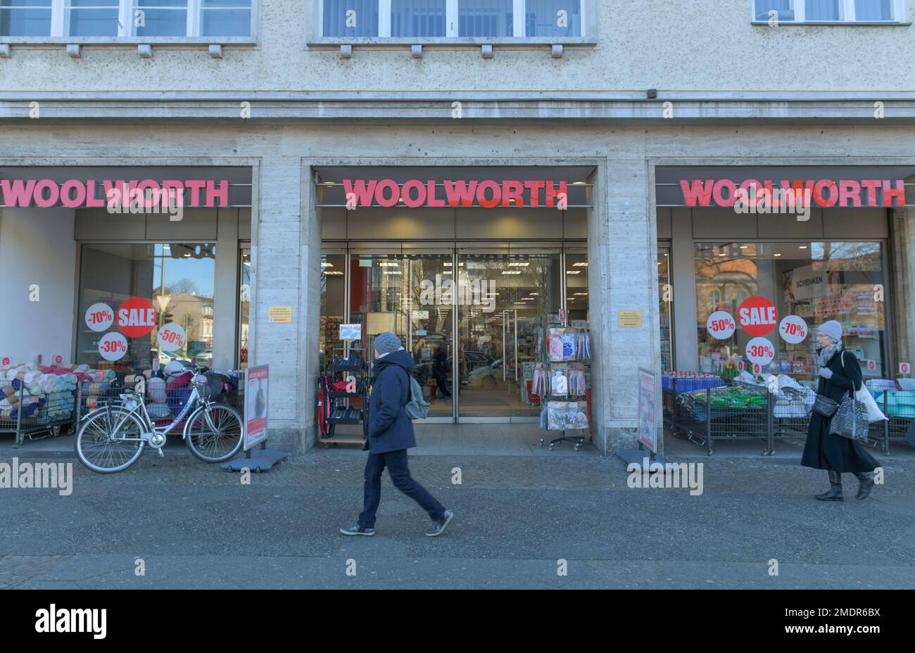 Woolworth, Teltower Damm, Steglitz-Zehlendorf, Berlin, Germany Stock Photo  - Alamy