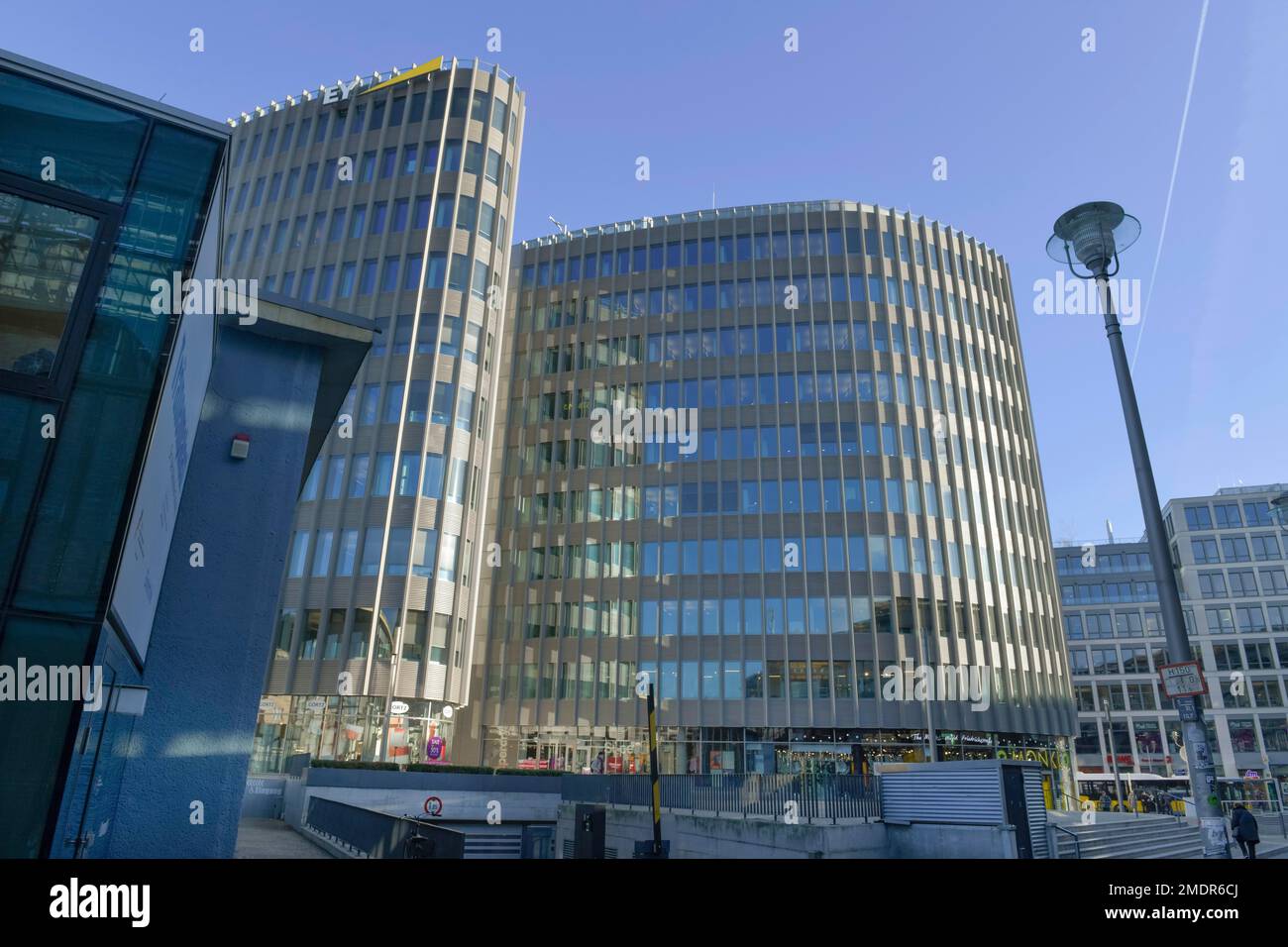 Spreedreieck office tower, Mitte, Berlin, Germany Stock Photo - Alamy