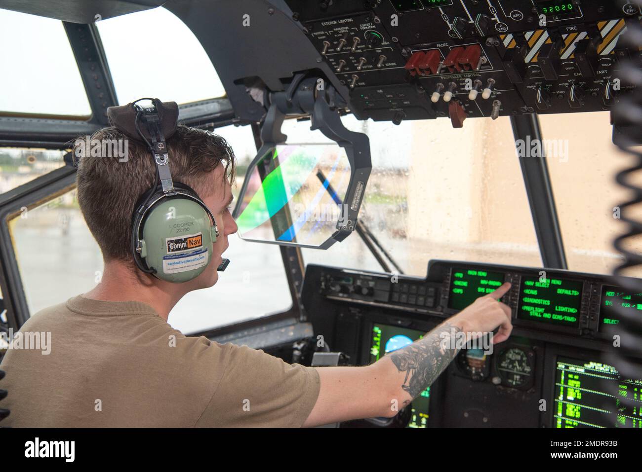 Collision avoidance systems hi-res stock photography and images - Alamy