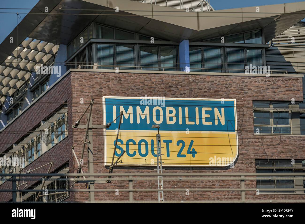 Immobilien Scout, Andreasstrasse, Friedrichshain, Berlin, Germany Stock Photo