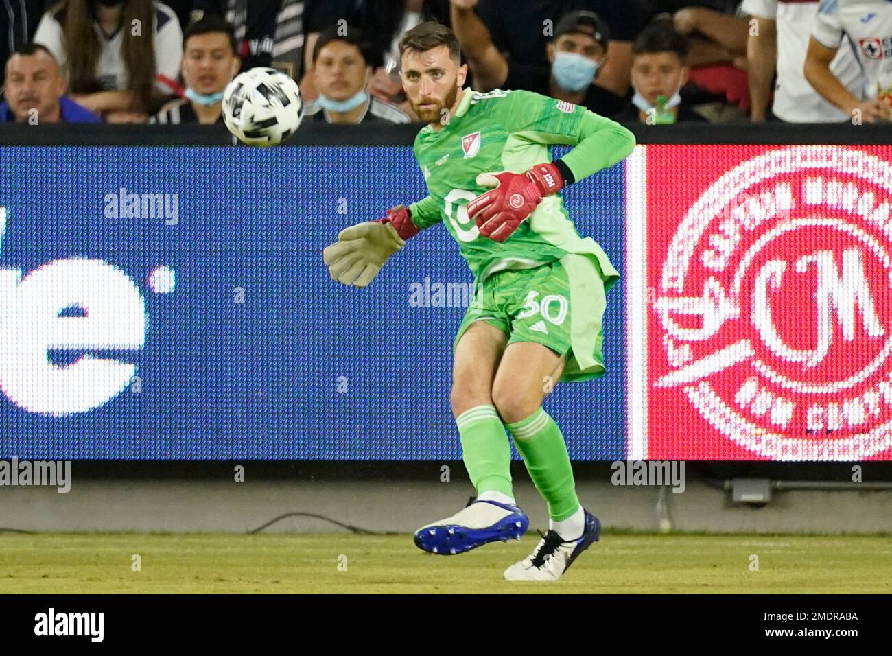 Gillette Stadium. 30th May, 2018. MA, USA; New England Revolution  goalkeeper Matt Turner (30) in action during an MLS match between Atlanta  United FC and New England Revolution at Gillette Stadium. The