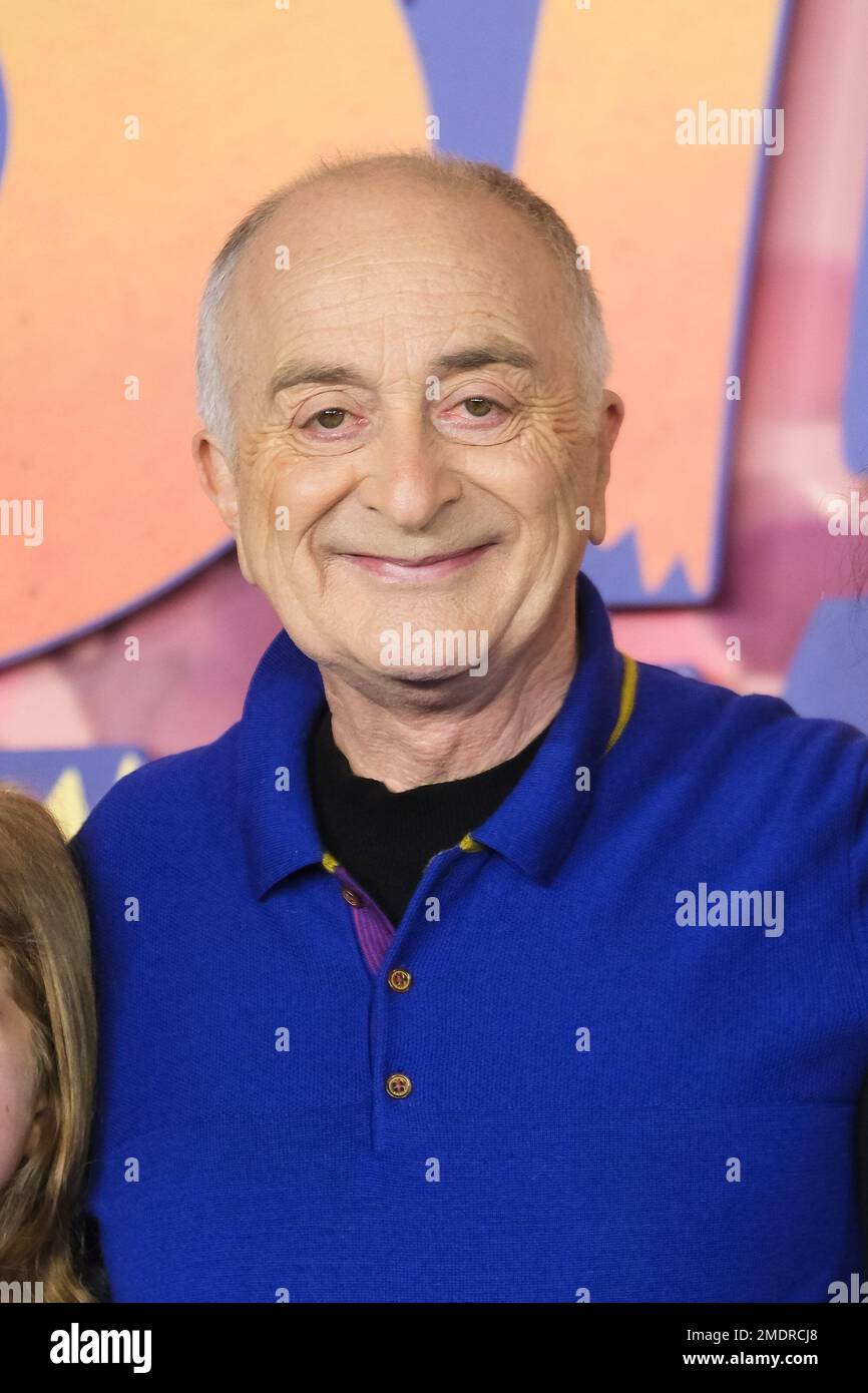 Sir Tony Robinson photographed during the held at Cineworld Leicester Square , London on Thursday 17 November 2022 . Picture by Julie Edwards. Stock Photo
