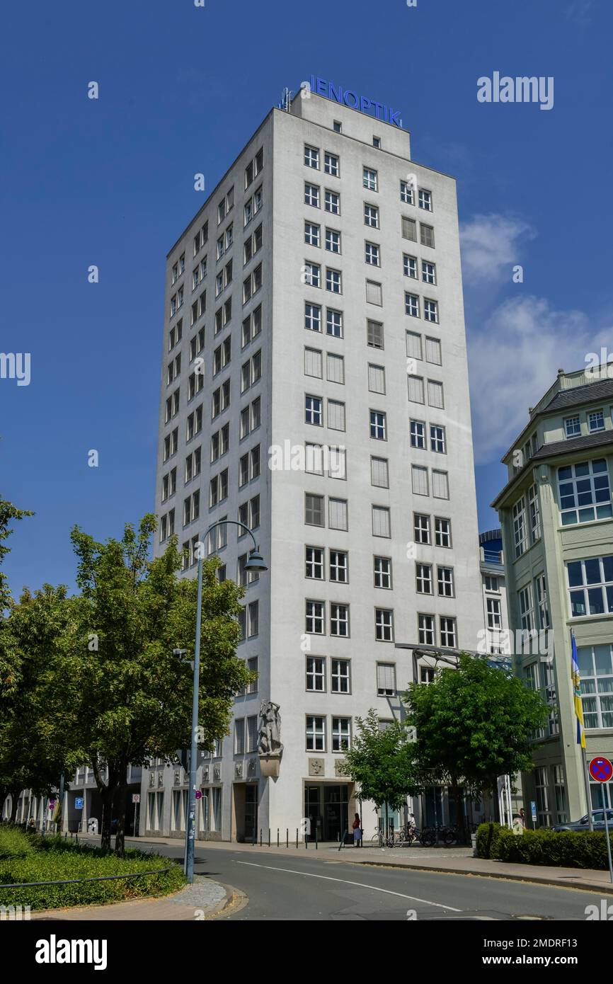 Carl Zeiss Strasse 2