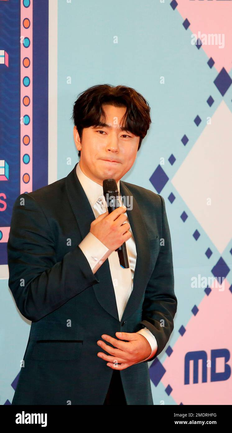 Lee Si-Eon, Dec 29, 2022 : Actor Lee Si-Eon attends the red carpet