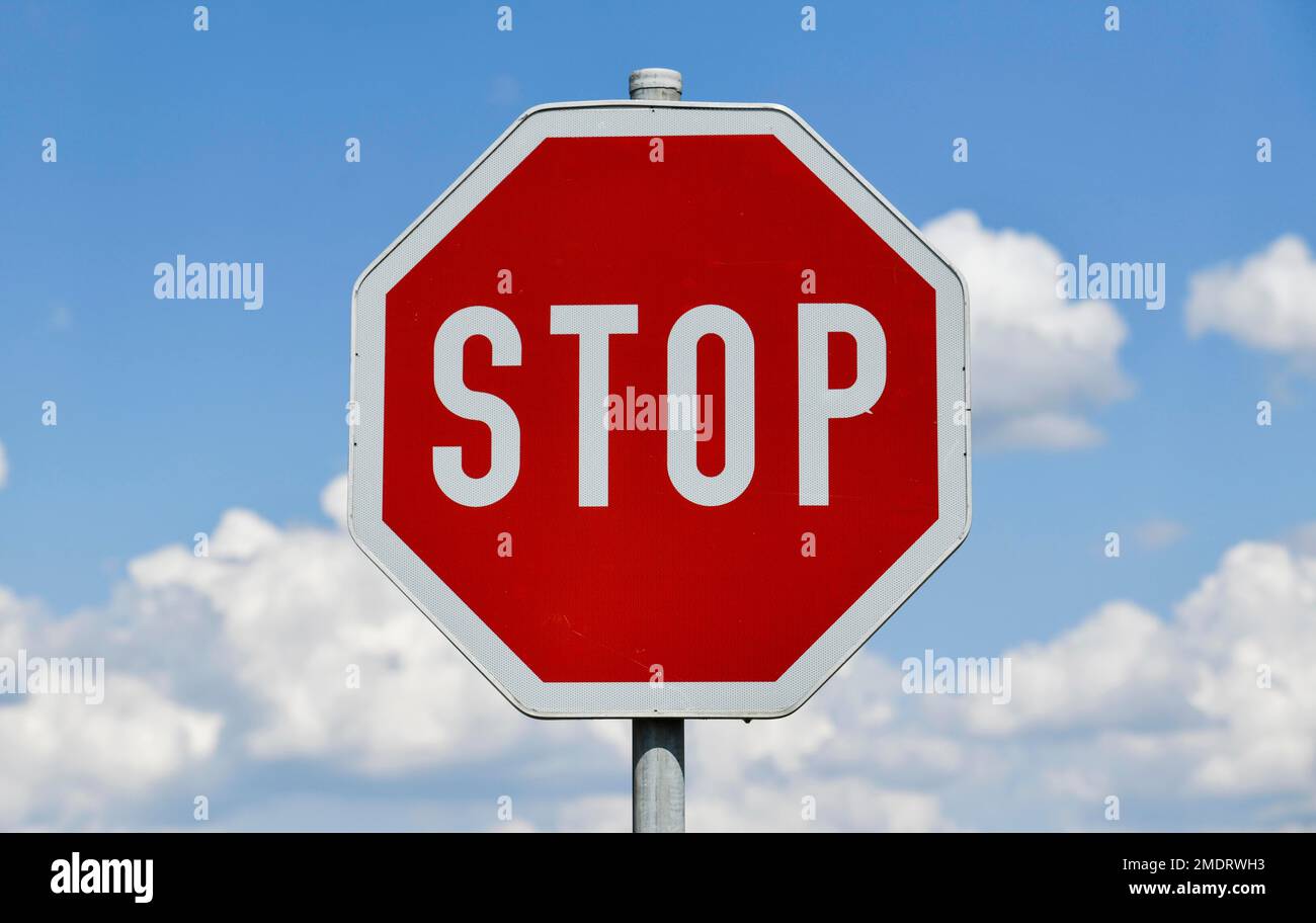Information road sign hi-res stock photography and images - Alamy