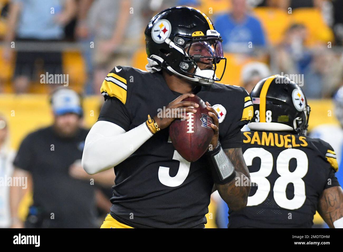 Pittsburgh Steelers quarterback Dwayne Haskins (3) passes against the  Detroit Lions during the second half of an NFL preseason football game,  Saturday, Aug. 21, 2021, in Pittsburgh. (AP Photo/Don Wright Stock Photo -  Alamy