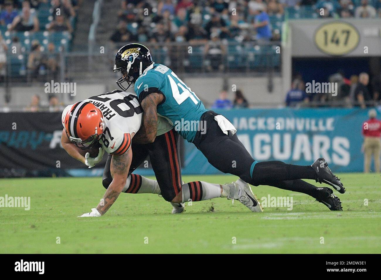 Cleveland Browns tight end Jordan Franks (87) warms up before an NFL  preseason football game against the Jacksonville Jaguars, Saturday, Aug.  14, 2021, in Jacksonville, Fla. (AP Photo/Phelan M. Ebenhack Stock Photo -  Alamy