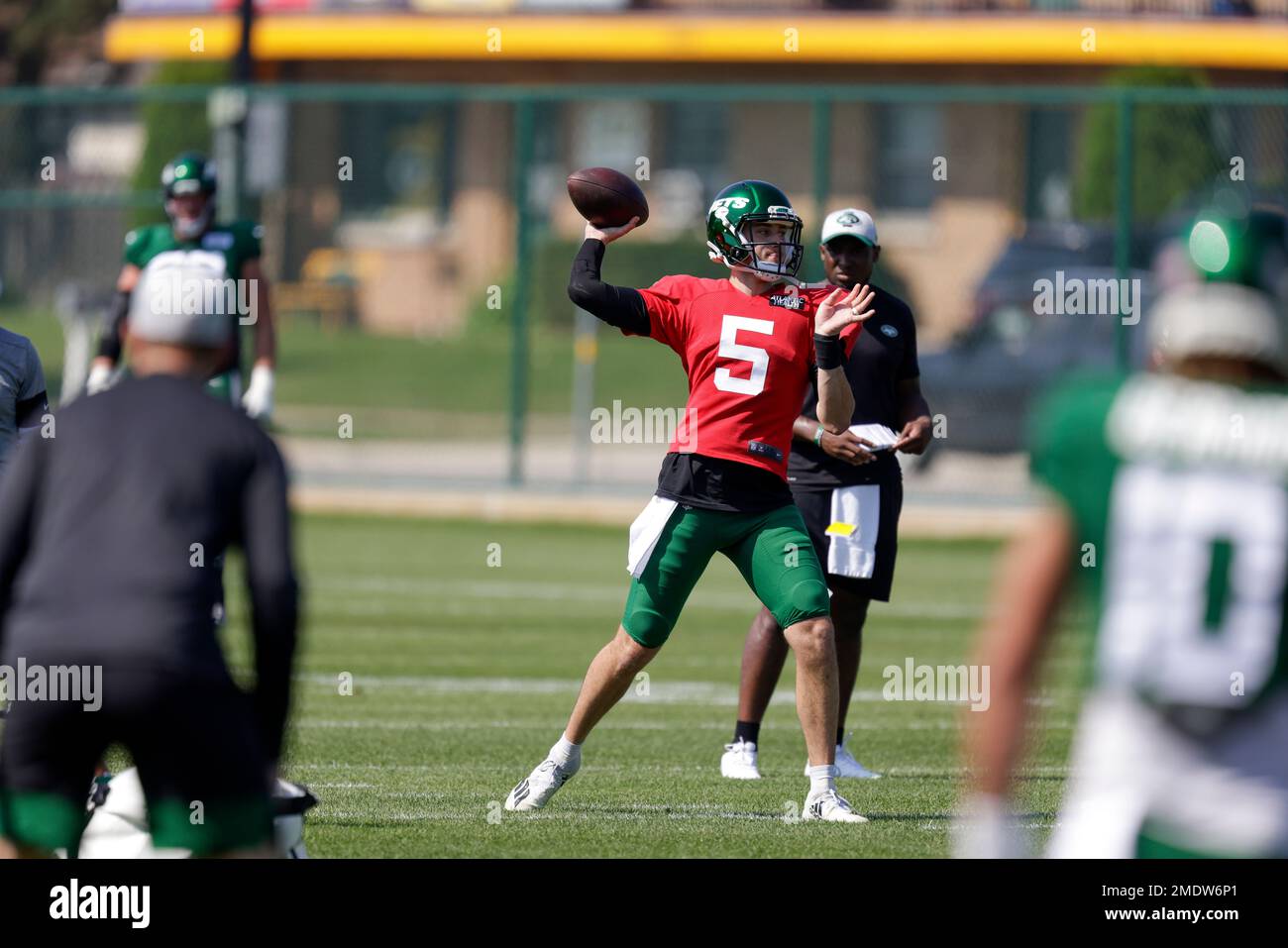 New York Jets quarterback Mike White during a joint NFL football training  camp practice with the Green Bay Packers Wednesday, Aug. 18, 2021, in Green  Bay, Wis. (AP Photo/Matt Ludtke Stock Photo 