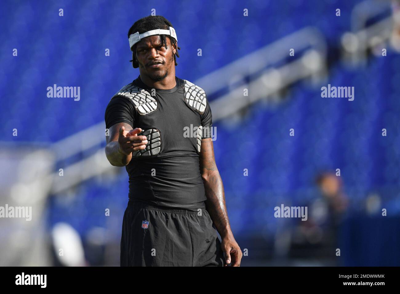 Baltimore Ravens quarterback Lamar Jackson works out prior to an NFL  preseason football game against the New Orleans Saints, Saturday, Aug. 14,  2021, in Baltimore. (AP Photo/Nick Wass Stock Photo - Alamy