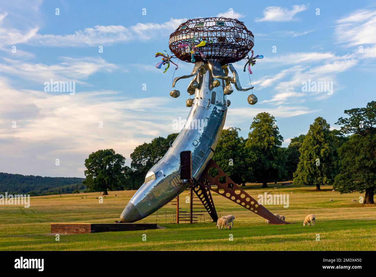 Lodestar sculpture by Andy Polumbo displayed at the Radical Horizons Exhibition of Burning Man