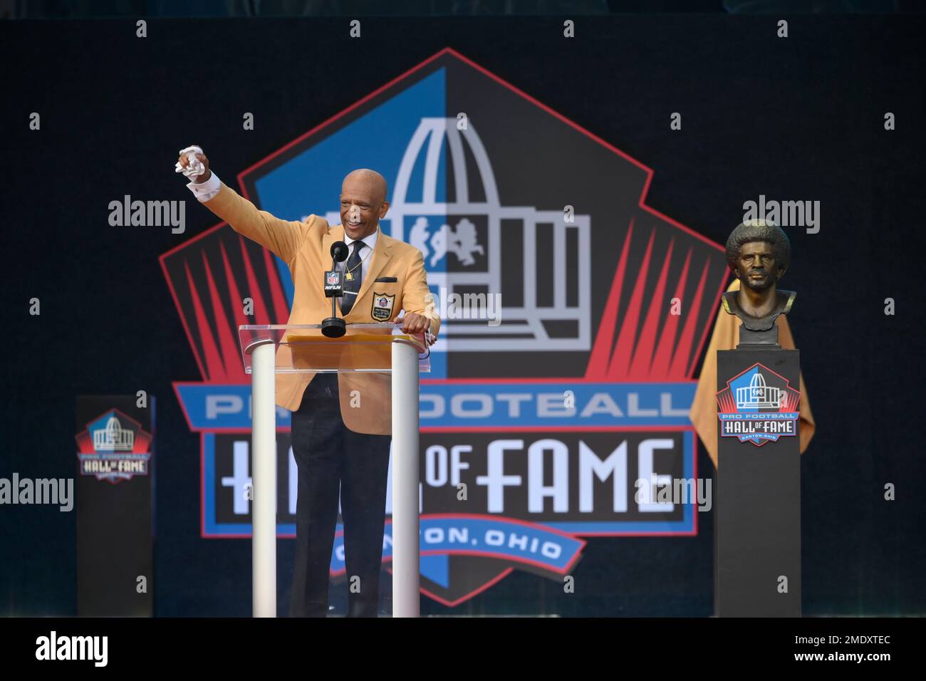 Drew Pearson, a member of the Pro Football Hall of Fame Class of 2021 ...
