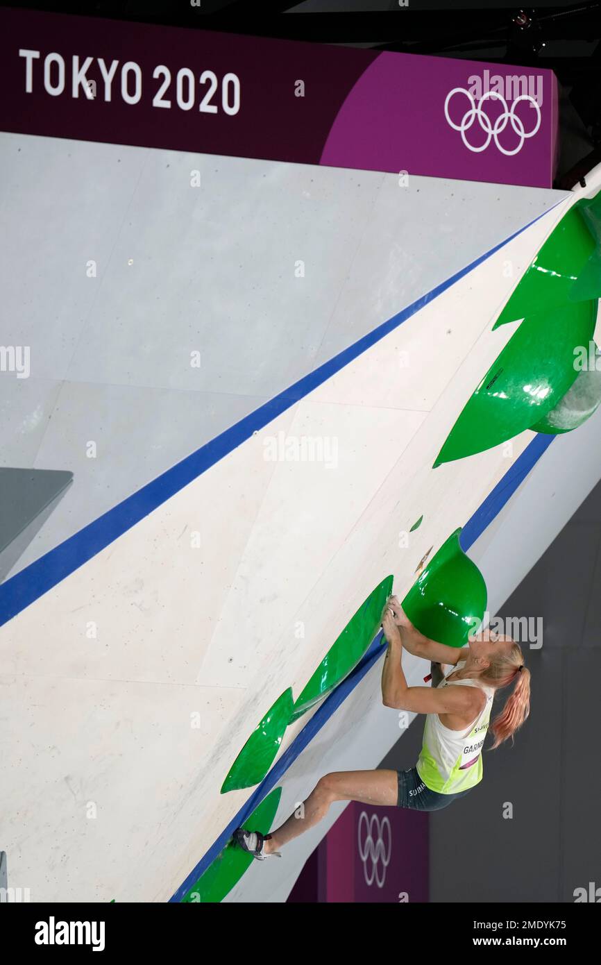 janja-garnbret-of-slovenia-competes-during-the-bouldering-portion-of