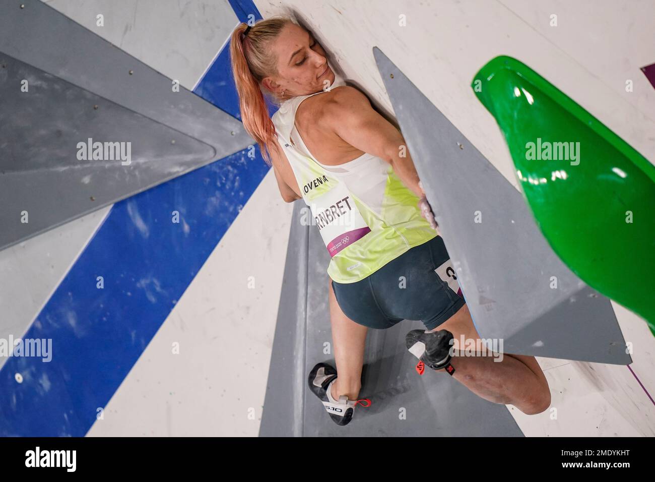 janja-garnbret-of-slovenia-competes-during-the-bouldering-portion-of
