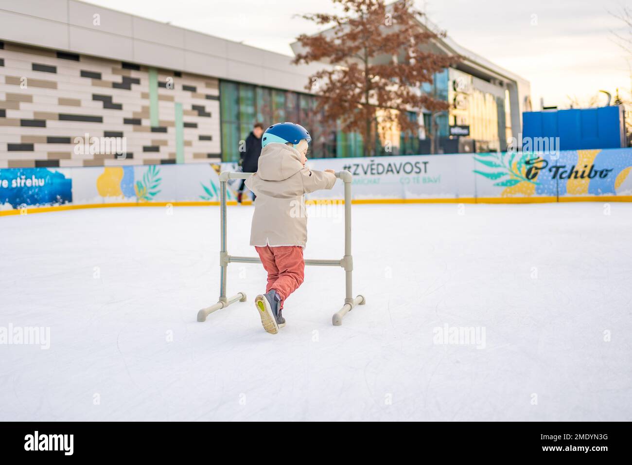 Ace skating hi-res stock photography and images - Page 2 - Alamy