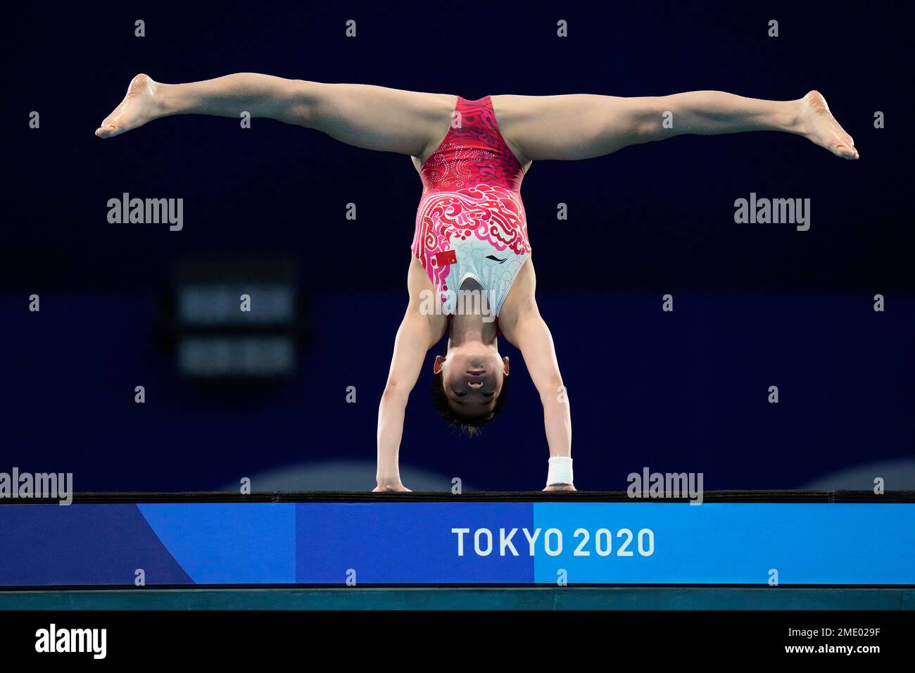 Quan Hongchan of China competes in women's diving 10-meter platform ...