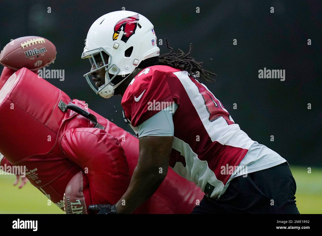 GLENDALE, AZ - AUGUST 04: Arizona Cardinals defensive end Markus Golden  (44) runs a drill during Arizona Cardinals training camp on August 4, 2021  at State Farm Stadium in Glendale, Arizona (Photo