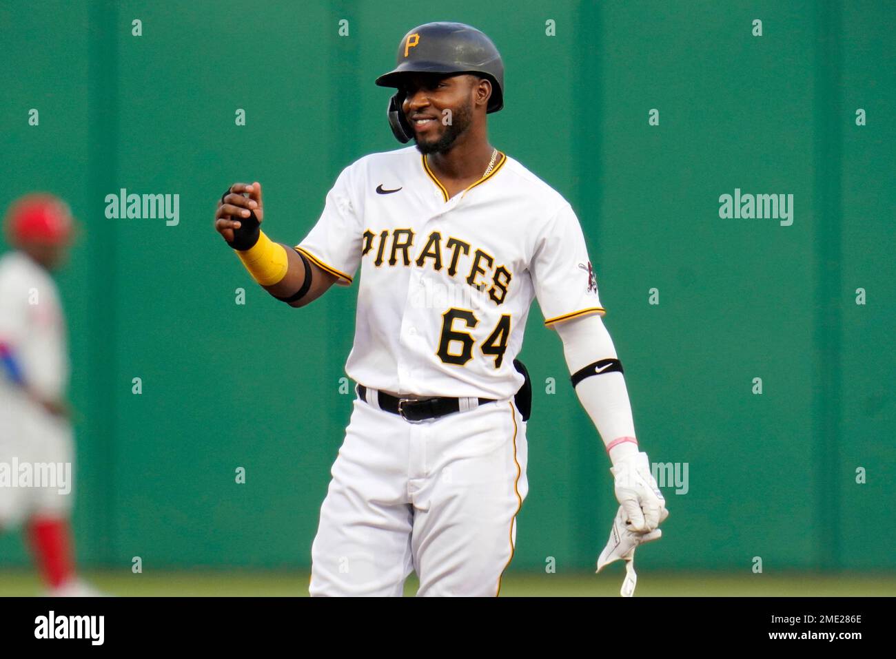 Pittsburgh Pirates' Ke'Bryan Hayes runs the bases during a baseball game  against the Cincinnati Reds in Cincinnati, Wednesday, Sept. 14, 2022. The  Pirates won 10-4. (AP Photo/Aaron Doster Stock Photo - Alamy