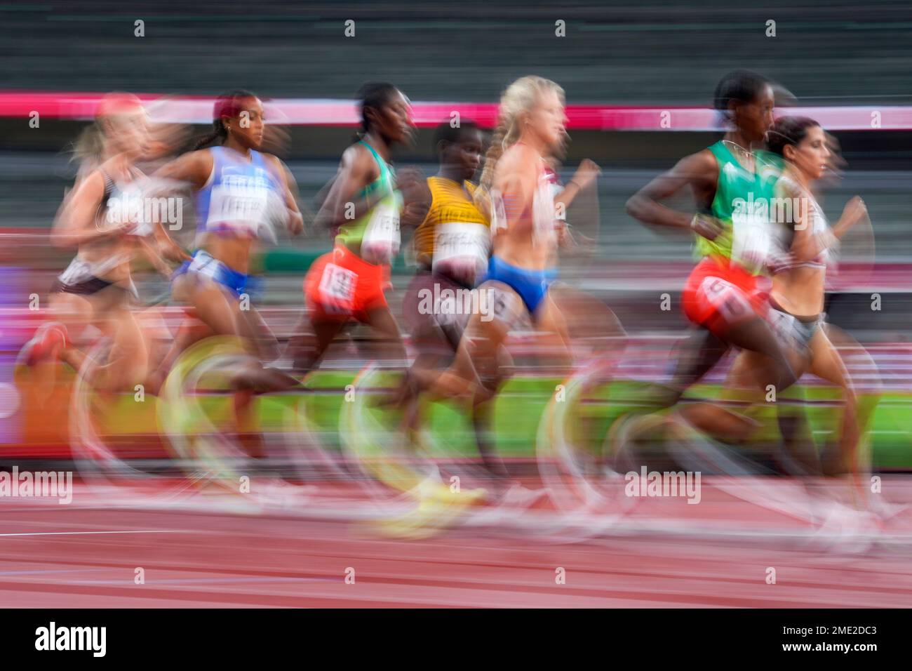 runners-compete-in-a-heat-of-the-women-s-5-000-meter-run-at-the-2020