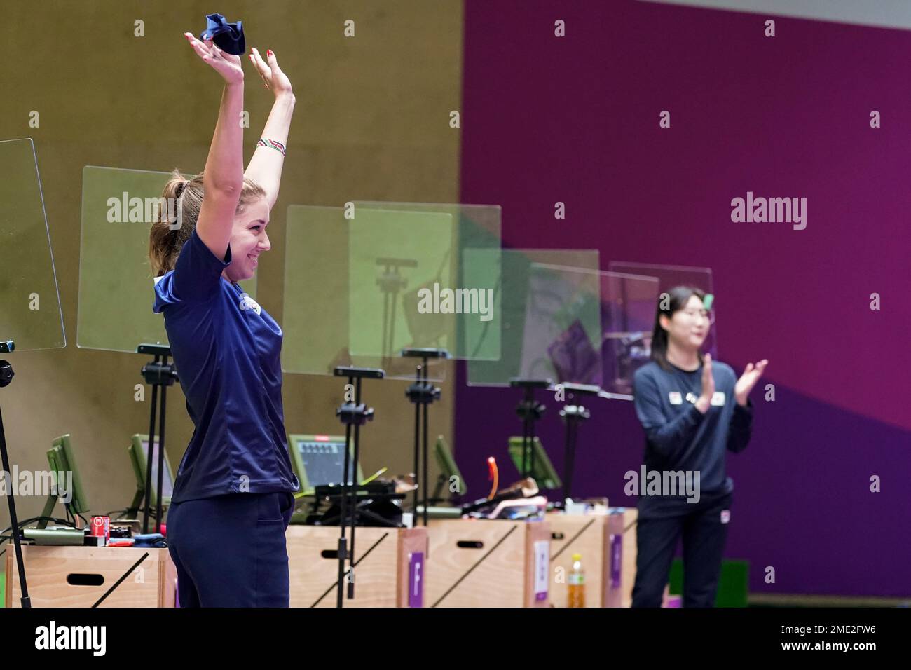 Vitalina Batsarashkina, left, of the Russian Olympic Committee