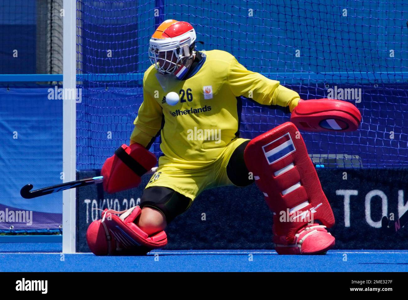 field hockey goalie men