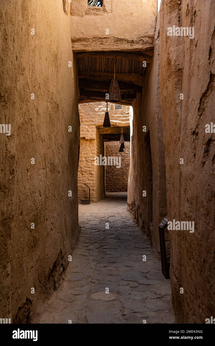 Saudi Arabia, Al-Ula, Narrow old town alley Stock Photo