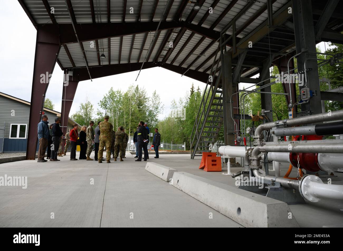 Attendees of the North Pole Defense Fuel Support Point ribboncutting