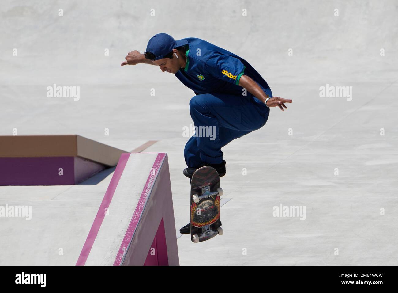 Kelvin Hoefler of Brazil competes in the men's street skateboarding finals  at the 2020 Summer Olympics, Sunday, July 25, 2021, in Tokyo, Japan. (AP  Photo/Jae C. Hong Stock Photo - Alamy