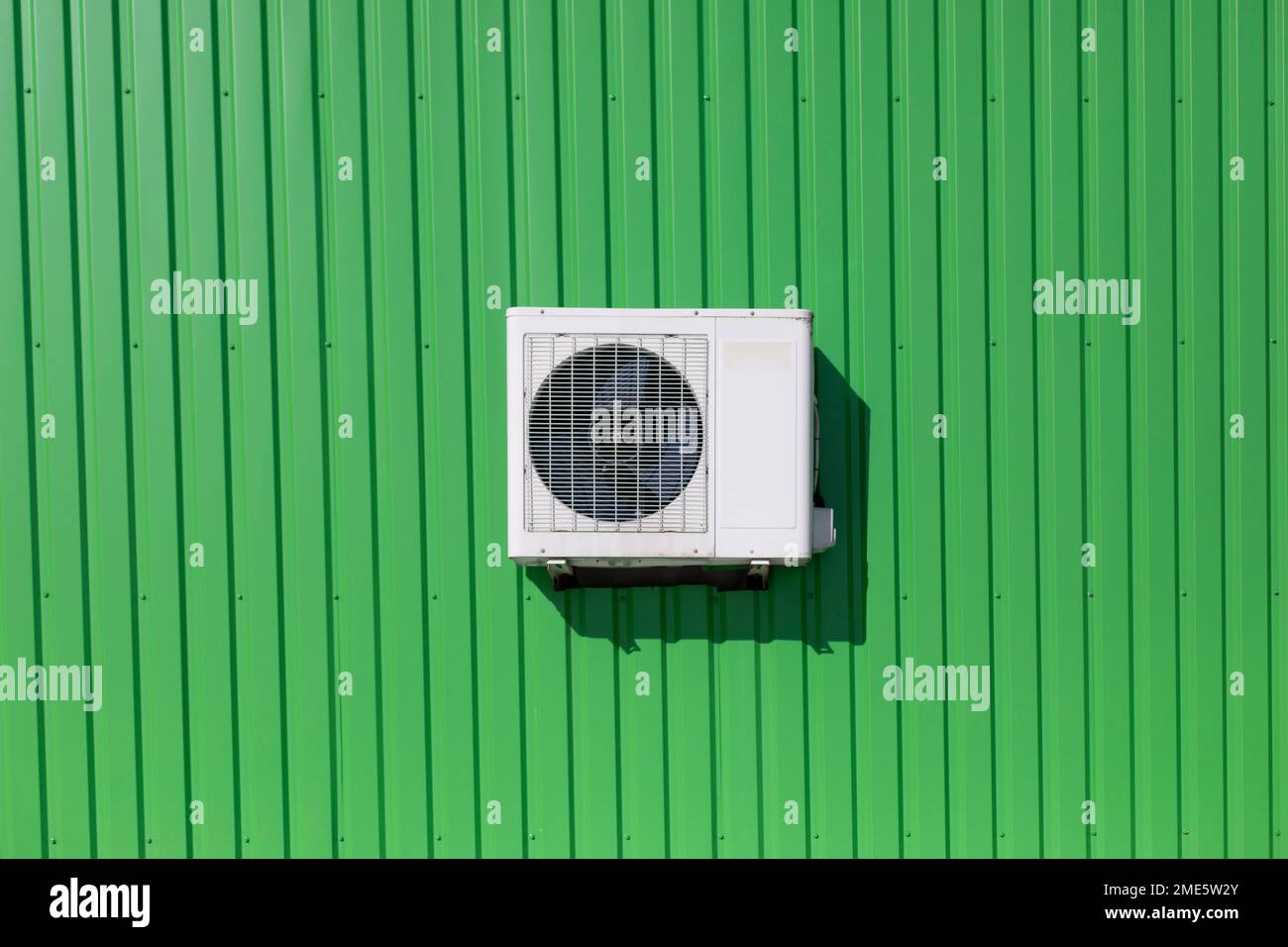 Cooler for big area hi-res stock photography and images - Alamy
