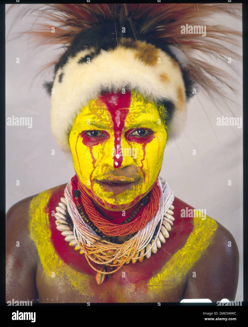 Eganda Darege, Huli woman from Pori Village, Lake Kopiago, Southern Highlands, Papua New Guinea Stock Photo