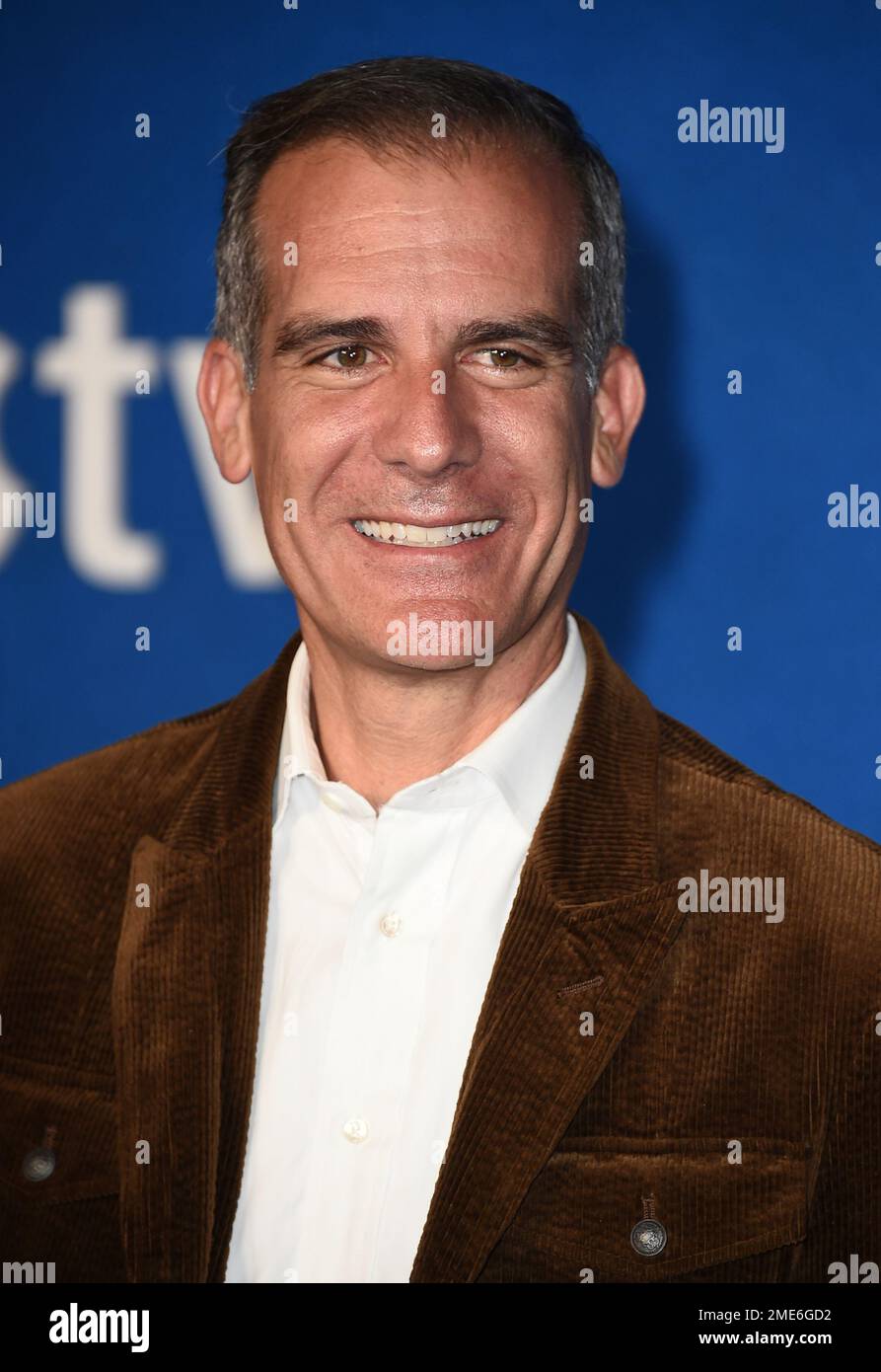 Eric Garcetti arrives at the premiere of the second season of 