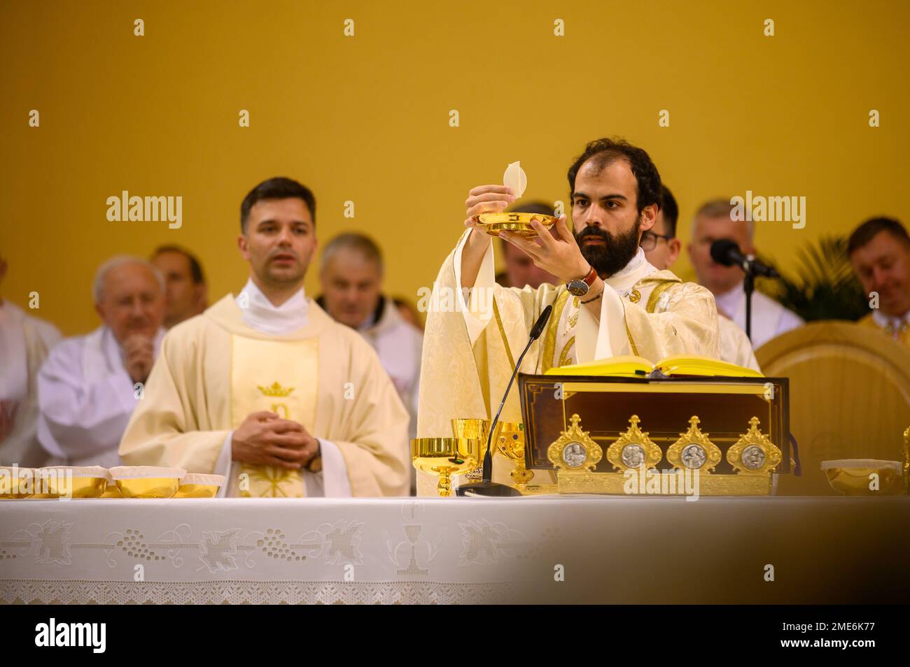 Behold the Lamb of God moment of the Holy Mass on the Easter Vigil in