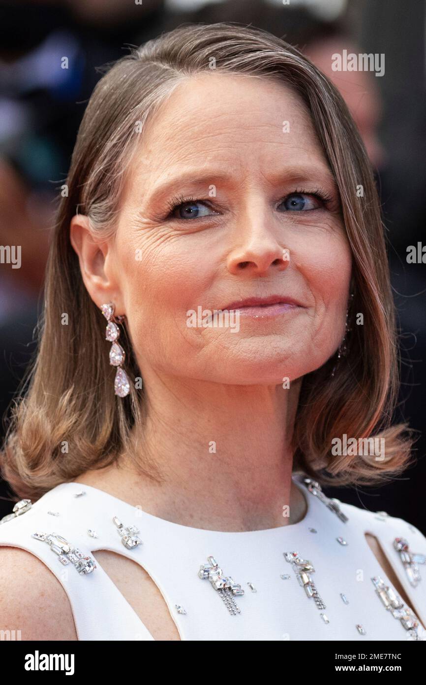 Jodie Foster poses for photographers upon arrival at the premiere of