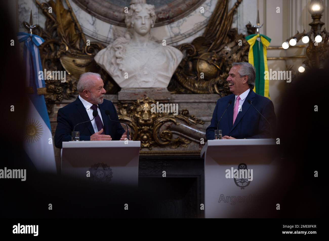 Buenos Aires, Argentina. 23rd Jan, 2023. Luiz Inacio Lula da Silva (l), president of Brazil, and Alberto Fernandez (r), president of Argentina, laugh at a joint press conference. The two major South American nations, Argentina and Brazil, are looking to revive relations and deepen trade. Argentina and Brazil are thinking aloud about a common currency. Credit: Florencia Martin/dpa/Alamy Live News Stock Photo