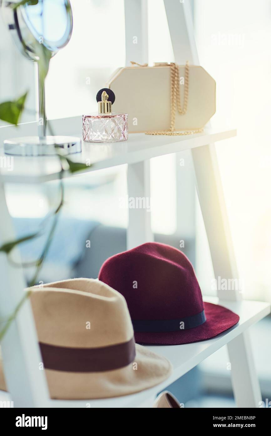 And now to complete the look with accessories. different accessories on