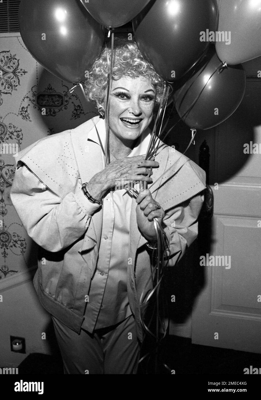 Phyllis diller Black and White Stock Photos & Images - Alamy