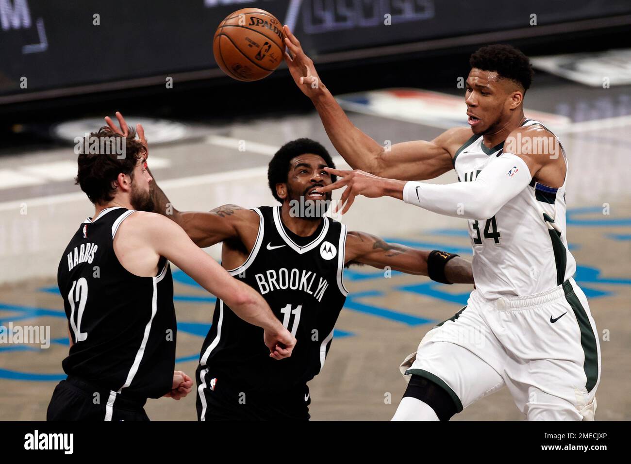 kyrie irving giannis antetokounmpo