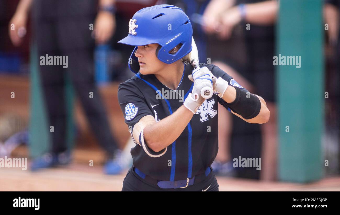 Kentucky infielder Lauren Johnson (9) during an NCAA softball game on ...