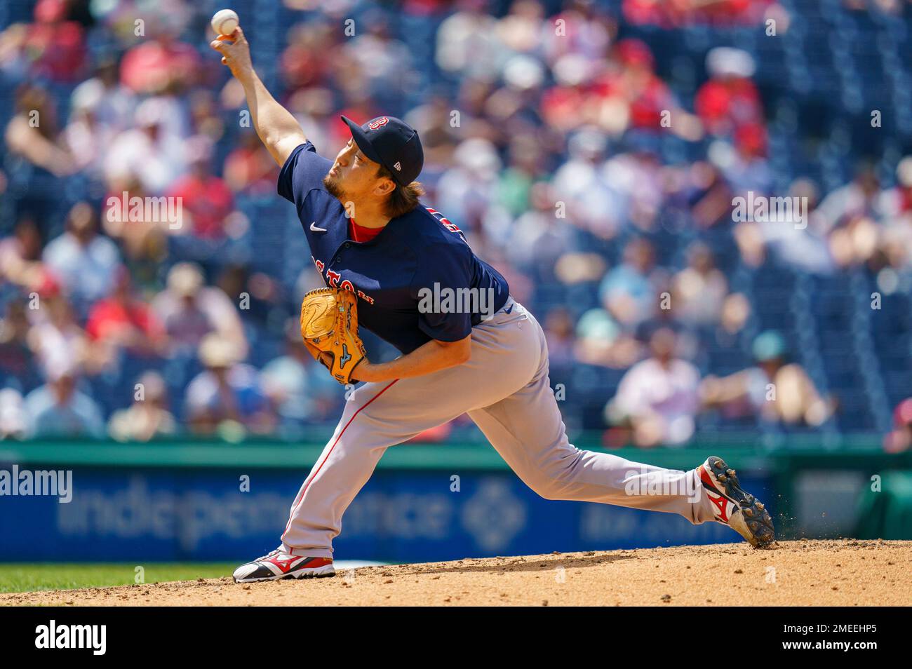 Boston Red Sox's Hirokazu Sawamura throws a pitch during the fifth