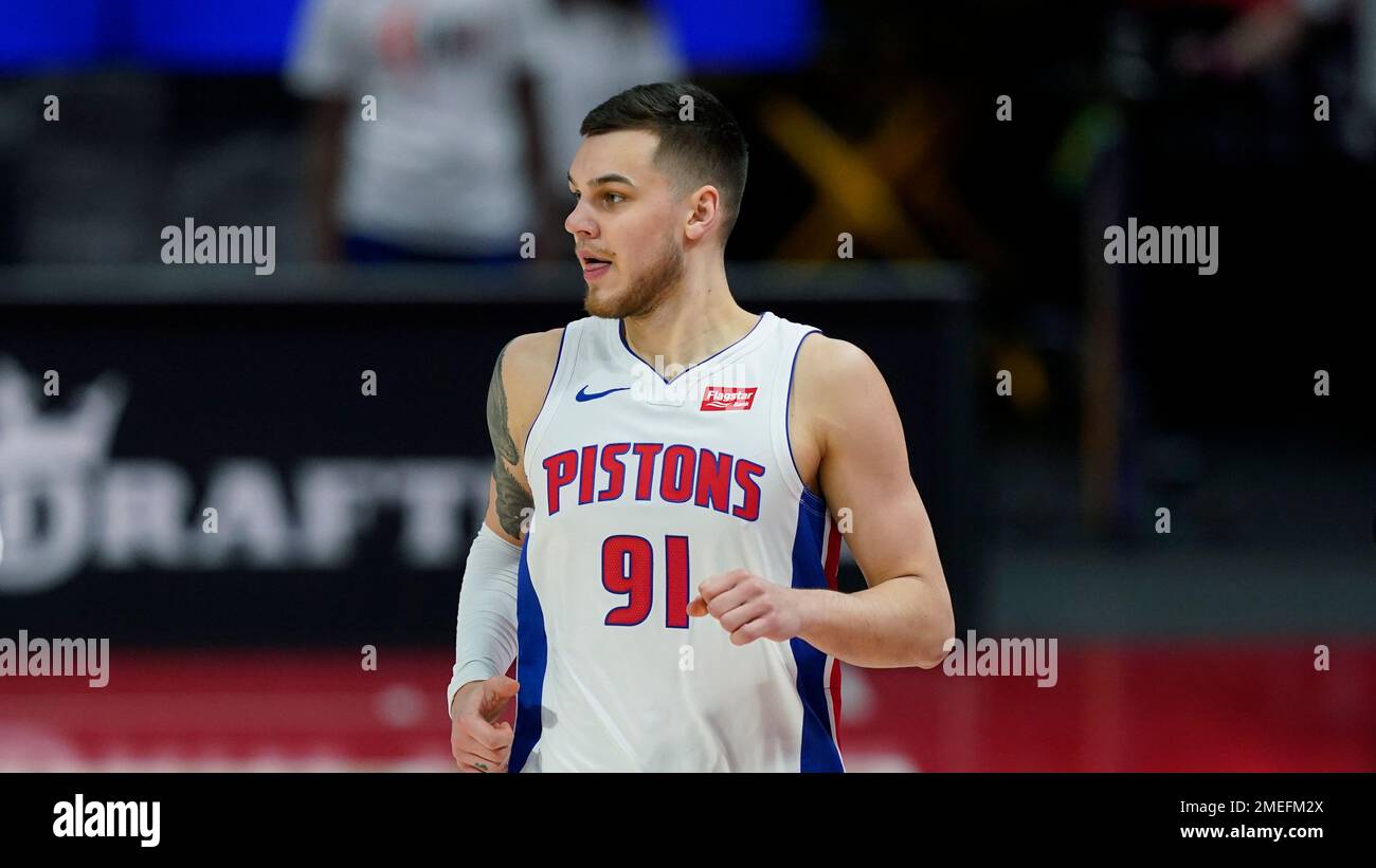 Detroit Pistons guard Deividas Sirvydis plays during the second half of