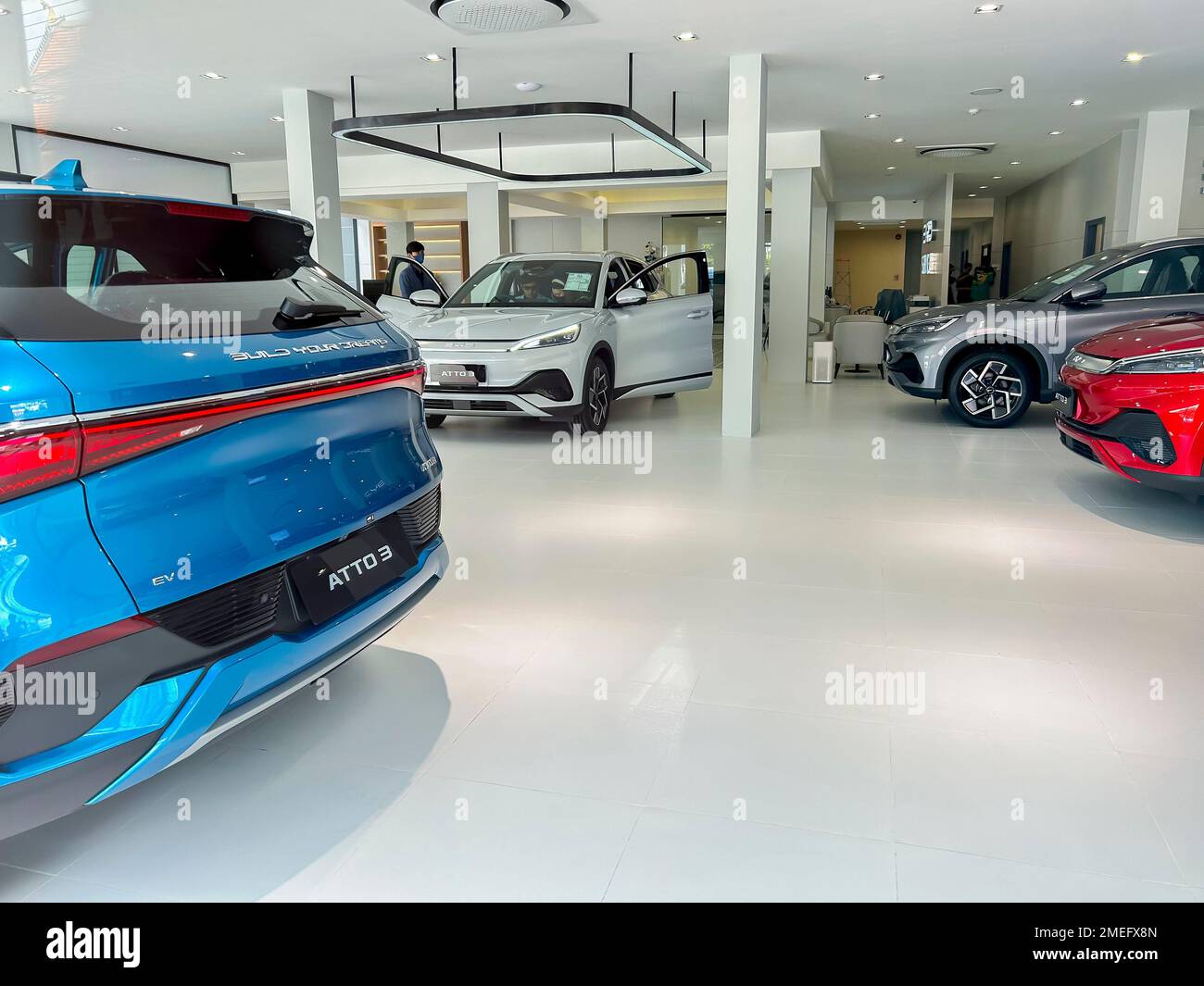 showroom of nike near me