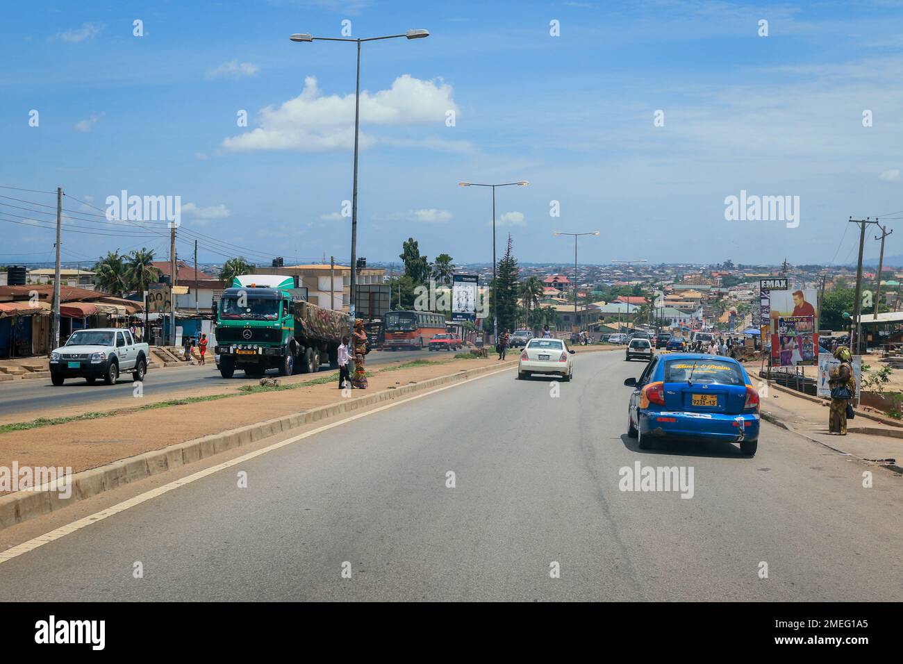 Public transport in ghana africa hi-res stock photography and images ...